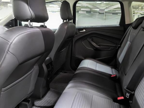 Ford Kuga II Рестайлинг с пробегом 2017 года, цена 1 375 000 рублей, 195132 км, внедорожник, Автокод Объявления