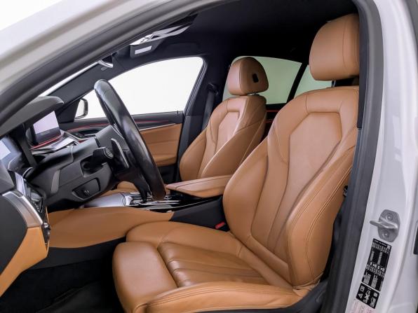 BMW 5 серии VII (G30/G31/G38) Рестайлинг с пробегом 2021 года, цена 5 330 000 рублей, 52720 км, седан, Автокод Объявления