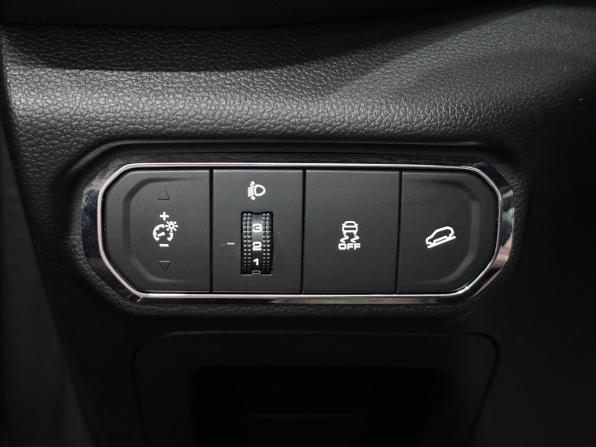 Haval Jolion I с пробегом 2023 года, цена 1 850 000 рублей, 76690 км, внедорожник, Автокод Объявления