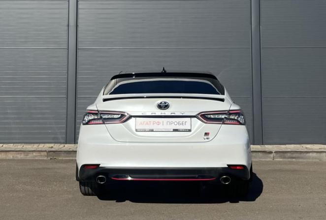 Toyota Camry VII (XV50) Рестайлинг 2 с пробегом 2018 года, цена 2 290 000 рублей, 113538 км, седан, Автокод Объявления