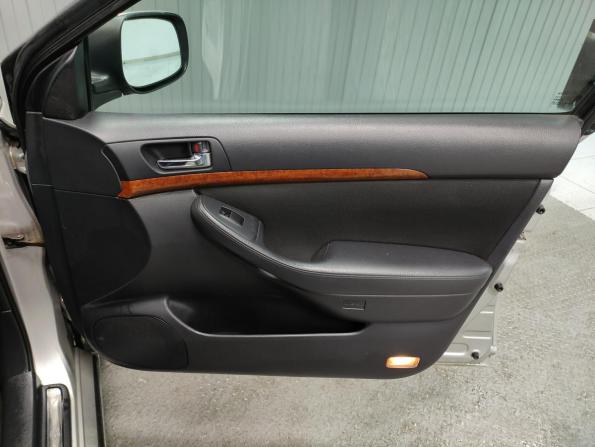 Toyota Avensis II Рестайлинг с пробегом 2007 года, цена 649 000 рублей, 335500 км, седан, Автокод Объявления