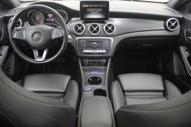 Mercedes-Benz CLA I (C117 X117) Рестайлинг с пробегом 2017 года, цена 2 145 000 рублей, 108792 км, седан, Автокод Объявления