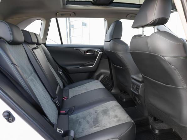 Toyota RAV4 V (XA50) с пробегом 2024 года, цена 3 849 000 рублей, 22032 км, внедорожник, Автокод Объявления