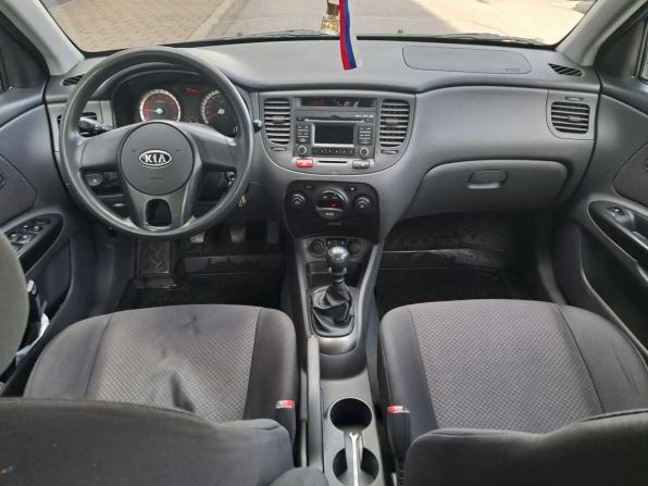 Kia Rio II Рестайлинг с пробегом 2010 года, цена 530 000 рублей, 157937 км, седан, Автокод Объявления