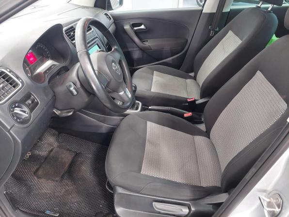 Volkswagen Polo V с пробегом 2014 года, цена 810 000 рублей, 160000 км, седан, Автокод Объявления