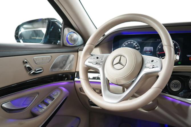 Mercedes-Benz Maybach S-Класс I (X222) Рестайлинг с пробегом 2018 года, цена 5 920 000 рублей, 176596 км, седан, Автокод Объявления