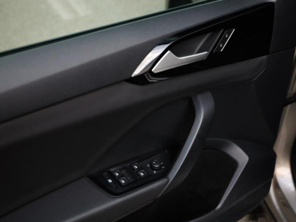 Volkswagen Taos I с пробегом 2021 года, цена 2 759 000 рублей, 64282 км, внедорожник, Автокод Объявления
