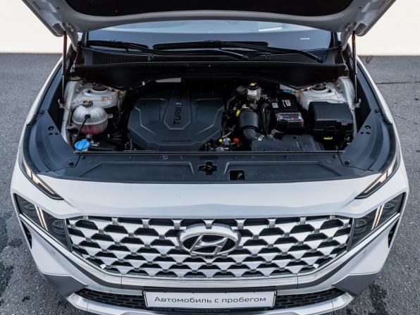 Hyundai Santa Fe IV Рестайлинг с пробегом 2022 года, цена 3 800 000 рублей, 40321 км, внедорожник, Автокод Объявления