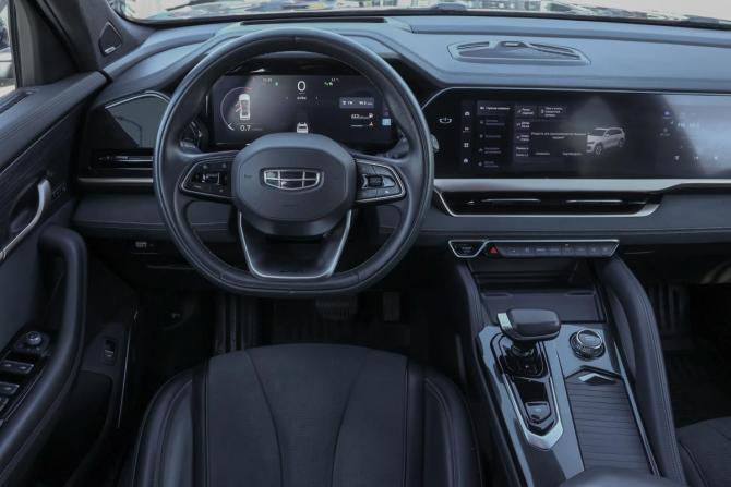 Geely Monjaro I с пробегом 2023 года, цена 3 363 000 рублей, 44083 км, внедорожник, Автокод Объявления