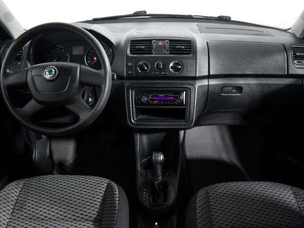 Skoda Fabia II Рестайлинг с пробегом 2012 года, цена 599 000 рублей, 185352 км, хэтчбек, Автокод Объявления