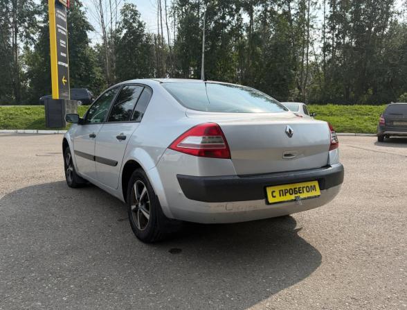 Renault Megane II Рестайлинг с пробегом 2007 года, цена 299 000 рублей, 233000 км, седан, Автокод Объявления