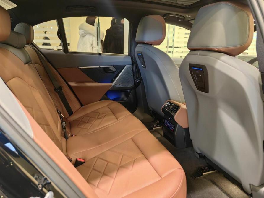 BMW 5 серии VIII (G60/G61/G68) Москва  - изображение 5