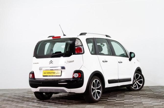 Citroen C3 Picasso I с пробегом 2012 года, цена 689 000 рублей, 69000 км, компактвэн, Автокод Объявления