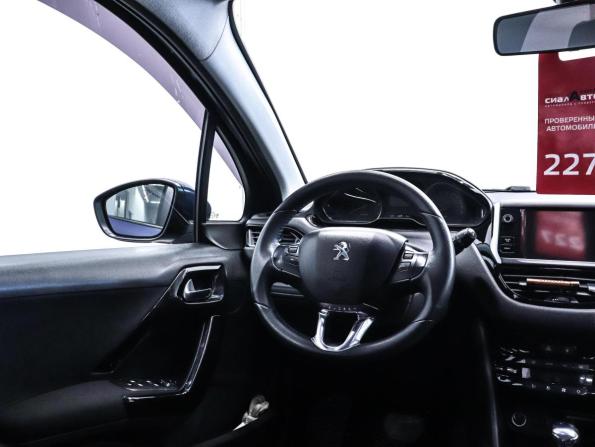 Peugeot 208 I с пробегом 2013 года, цена 700 000 рублей, 151846 км, хэтчбек, Автокод Объявления
