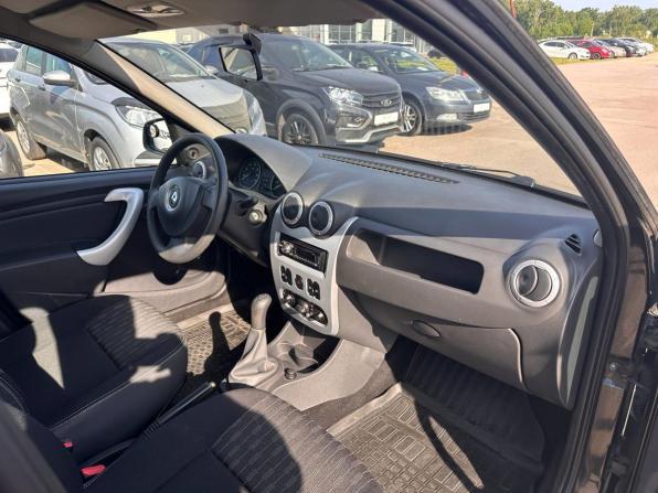 Renault Logan I Рестайлинг с пробегом 2013 года, цена 662 800 рублей, 82878 км, седан, Автокод Объявления