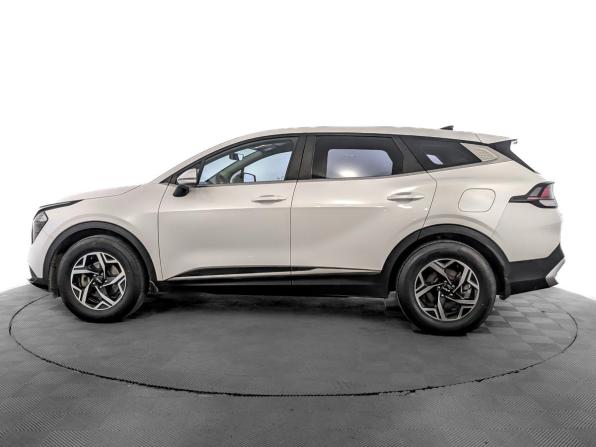 Kia Sportage V с пробегом 2023 года, цена 3 270 000 рублей, 52000 км, внедорожник, Автокод Объявления