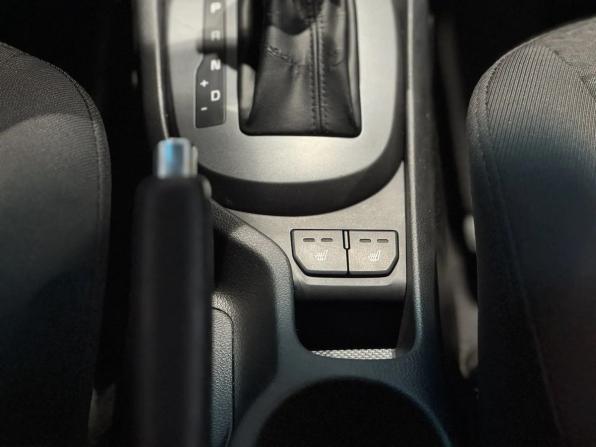 Kia Rio III Рестайлинг с пробегом 2015 года, цена 995 000 рублей, 137001 км, седан, Автокод Объявления