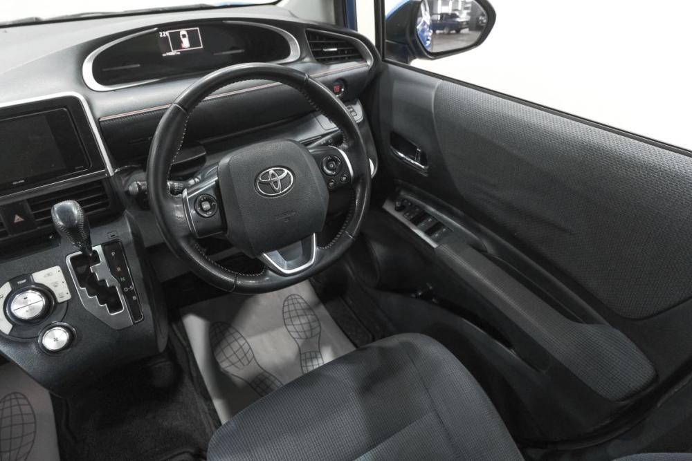 Toyota Sienta II Новокузнецк  - изображение 11