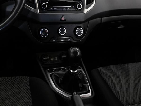 Hyundai Creta I с пробегом 2018 года, цена 1 699 000 рублей, 88359 км, внедорожник, Автокод Объявления
