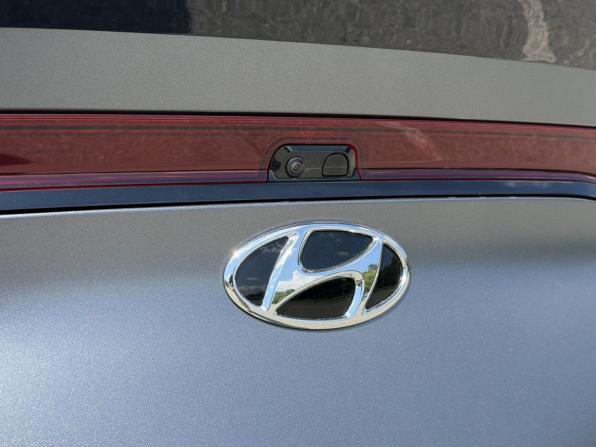 Hyundai Lafesta I Рестайлинг с пробегом 2025 года, цена 3 050 000 рублей, 119 км, седан, Автокод Объявления