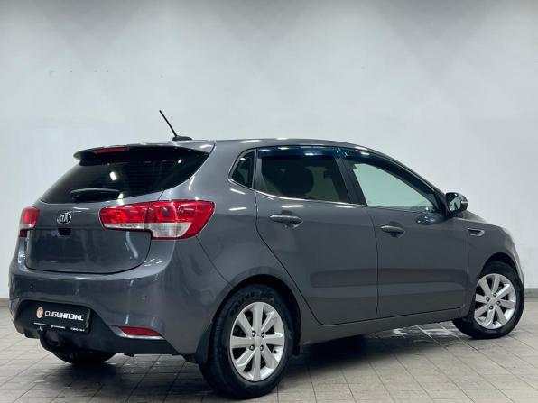 Kia Rio III Рестайлинг с пробегом 2017 года, цена 995 000 рублей, 176300 км, хэтчбек, Автокод Объявления