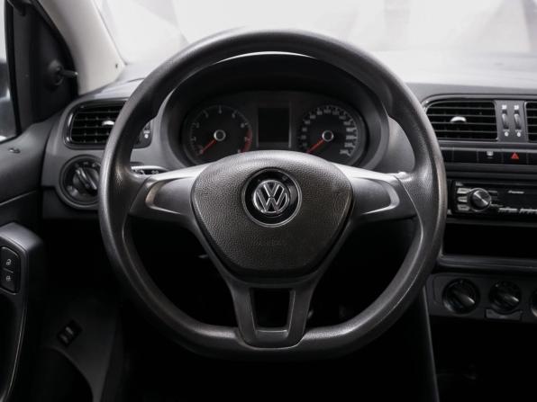 Volkswagen Polo V Рестайлинг с пробегом 2016 года, цена 822 000 рублей, 160000 км, седан, Автокод Объявления