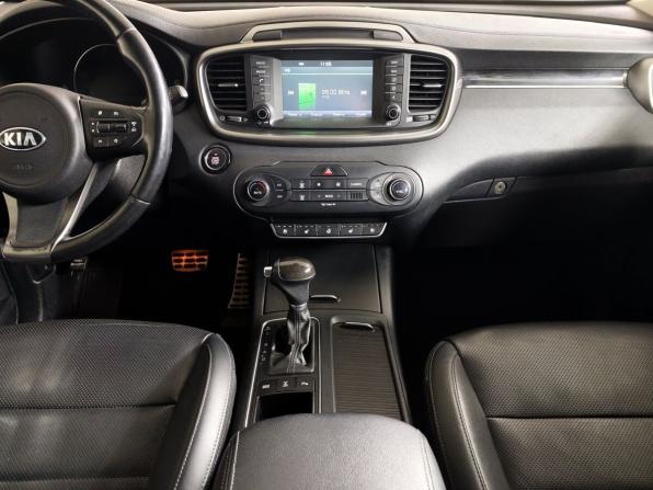 Kia Sorento III Prime с пробегом 2017 года, цена 2 409 000 рублей, 180778 км, внедорожник, Автокод Объявления