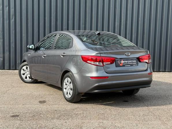 Kia Rio III Рестайлинг с пробегом 2017 года, цена 1 095 000 рублей, 131023 км, седан, Автокод Объявления