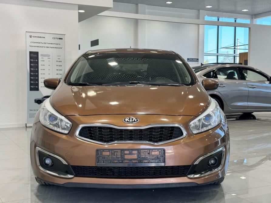 Kia Ceed II Рестайлинг Челябинск  - изображение 1