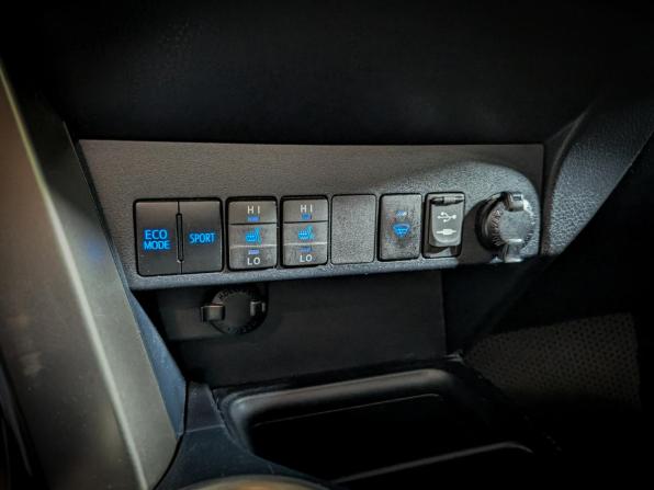 Toyota RAV4 IV (XA40) с пробегом 2013 года, цена 1 679 000 рублей, 233000 км, внедорожник, Автокод Объявления