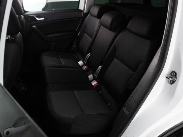 Skoda Yeti I Рестайлинг с пробегом 2017 года, цена 1 499 000 рублей, 54528 км, внедорожник, Автокод Объявления