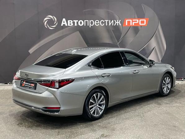 Lexus ES VII с пробегом 2020 года, цена 3 530 000 рублей, 114063 км, седан, Автокод Объявления