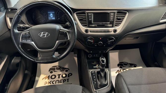 Hyundai Solaris II с пробегом 2018 года, цена 1 405 000 рублей, 73846 км, седан, Автокод Объявления