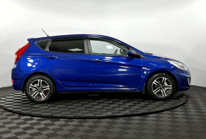 Hyundai Solaris I с пробегом 2013 года, цена 950 000 рублей, 118972 км, хэтчбек, Автокод Объявления