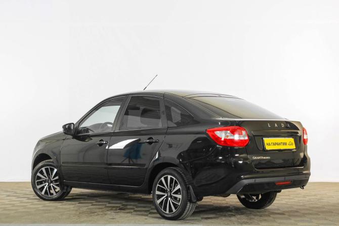 Lada (ВАЗ) Granta I Рестайлинг с пробегом 2024 года, цена 1 049 000 рублей, 22000 км, седан, Автокод Объявления