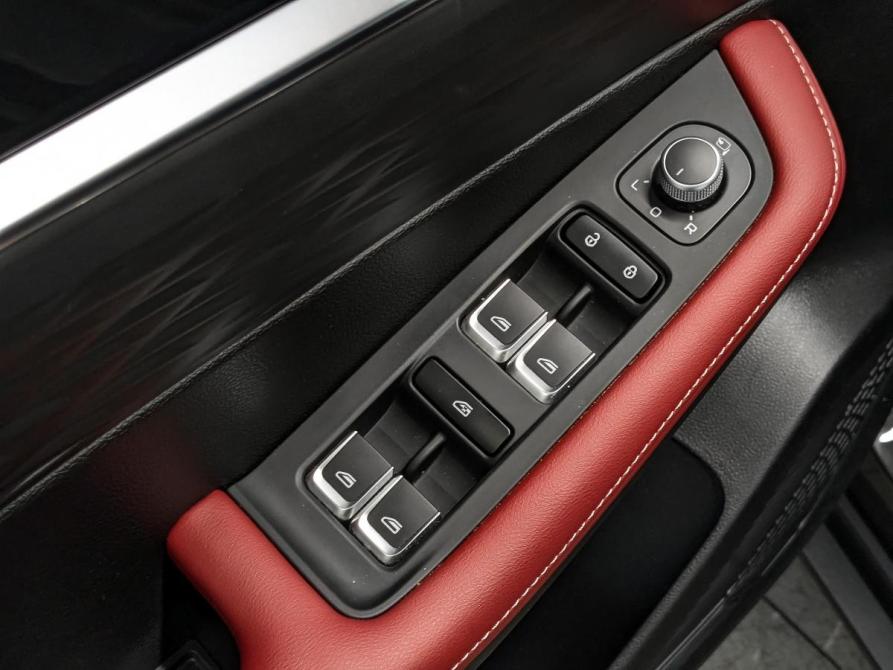 Geely Coolray I Рестайлинг Санкт-Петербург  - изображение 30