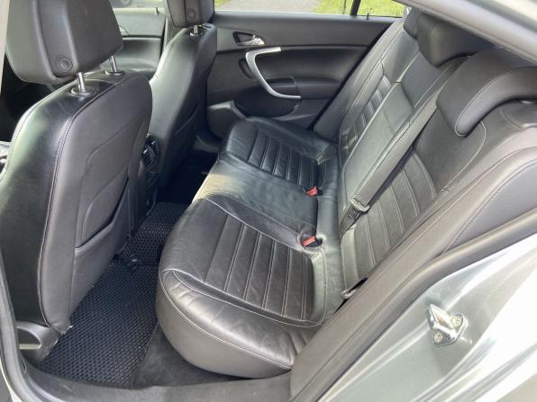 Opel Insignia I с пробегом 2012 года, цена 648 000 рублей, 242631 км, лифтбек, Автокод Объявления