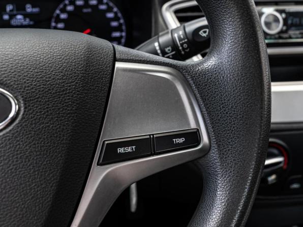 Hyundai Solaris II Рестайлинг с пробегом 2020 года, цена 1 348 000 рублей, 78505 км, седан, Автокод Объявления