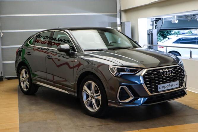 Audi Q3 Sportback II (F3) с пробегом 2022 года, цена 4 998 000 рублей, 11466 км, внедорожник, Автокод Объявления