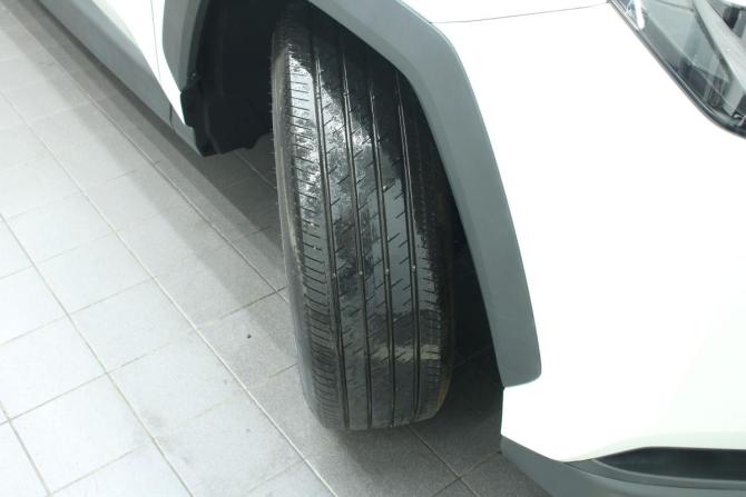 Toyota RAV4 VI (XA60) с пробегом 2025 года, цена 4 295 000 рублей, 15 км, внедорожник, Автокод Объявления