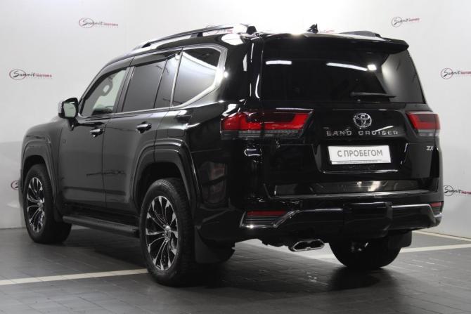 Toyota Land Cruiser 300 Series с пробегом 2021 года, цена 10 500 000 рублей, 85601 км, внедорожник, Автокод Объявления