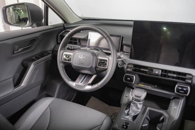 Toyota RAV4 V (XA50) с пробегом 2026 года, цена 3 949 000 рублей, 20 км, внедорожник, Автокод Объявления