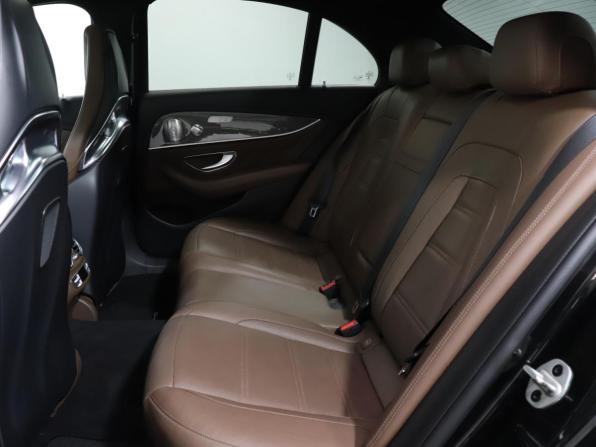 Mercedes-Benz E-Класс AMG V (W213) с пробегом 2018 года, цена 4 199 900 рублей, 169225 км, седан, Автокод Объявления