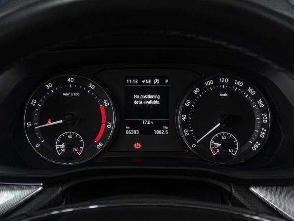 Skoda Octavia IV (A8) с пробегом 2022 года, цена 2 449 000 рублей, 66393 км, лифтбек, Автокод Объявления