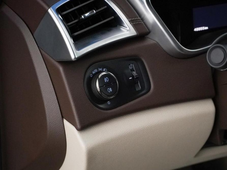 Cadillac SRX II Рестайлинг Москва  - изображение 14