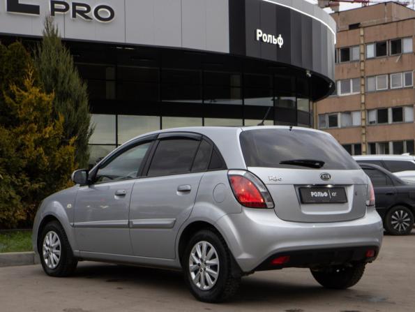Kia Rio II Рестайлинг с пробегом 2010 года, цена 558 000 рублей, 177571 км, хэтчбек, Автокод Объявления