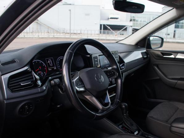 Volkswagen Polo VI с пробегом 2021 года, цена 1 377 000 рублей, 167000 км, лифтбек, Автокод Объявления