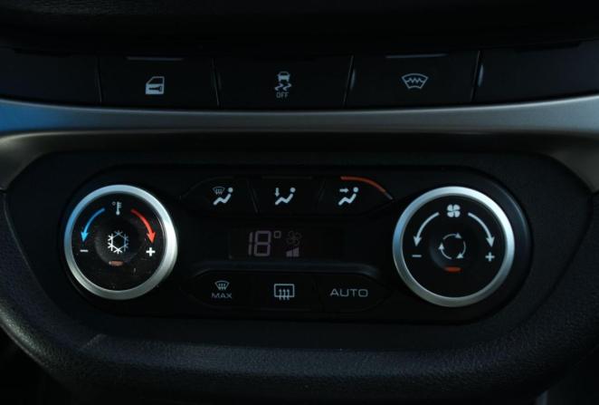 Lada (ВАЗ) Vesta I с пробегом 2021 года, цена 1 065 000 рублей, 68791 км, седан, Автокод Объявления