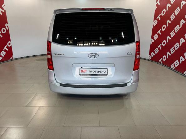 Hyundai Grand Starex I с пробегом 2007 года, цена 1 299 000 рублей, 235561 км, минивэн, Автокод Объявления