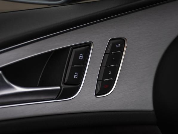 Audi A6 IV (C7) Рестайлинг с пробегом 2018 года, цена 2 929 000 рублей, 89732 км, седан, Автокод Объявления